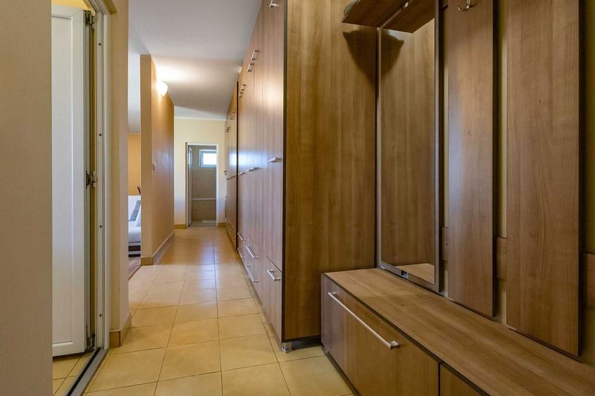 Comision 0% I Apartament 1 camera I Mansarda I Str. Ioachim Miloia - zona Girocului. - 2