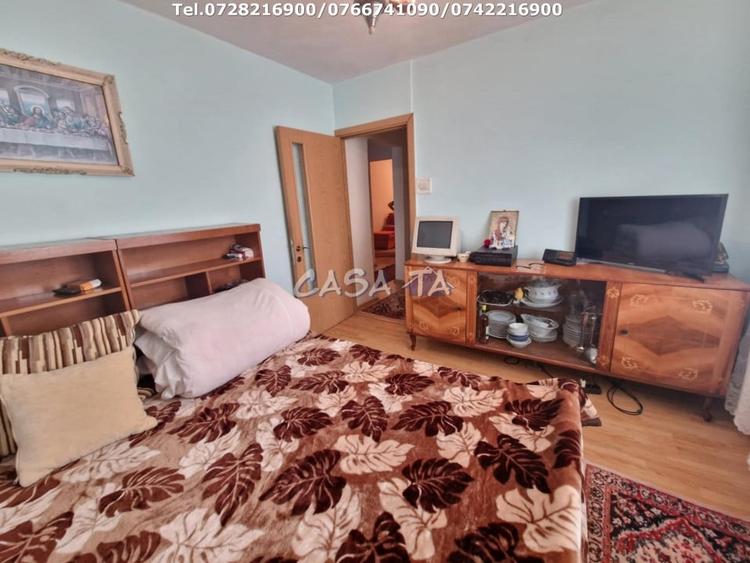 Apartament 4 camere, situat in Targu Jiu, Str. 22 Decembrie 1989 - 8