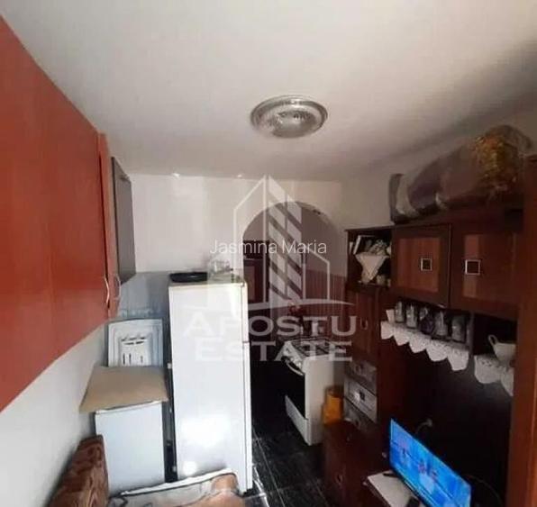 Garsoniera 12 mp in zona Dambovita, ideal investitie