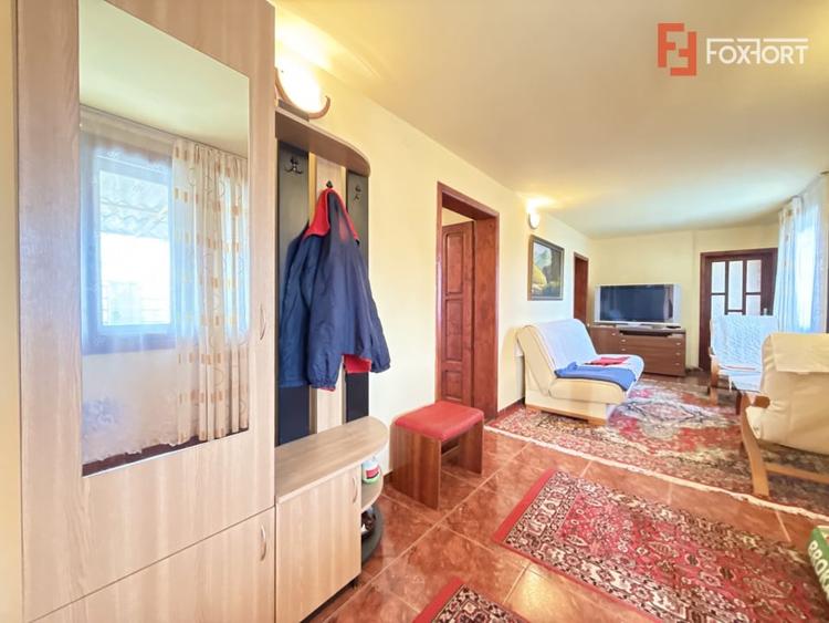 Casa individuala cu 6 camere de vanzare in localitatea Sacalaz, zona Centrala - 19