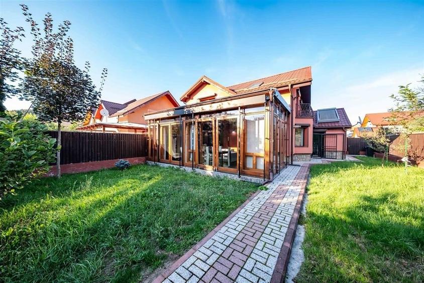 Casa Superba  in Brasov cu Priveliste pe Masura - 45