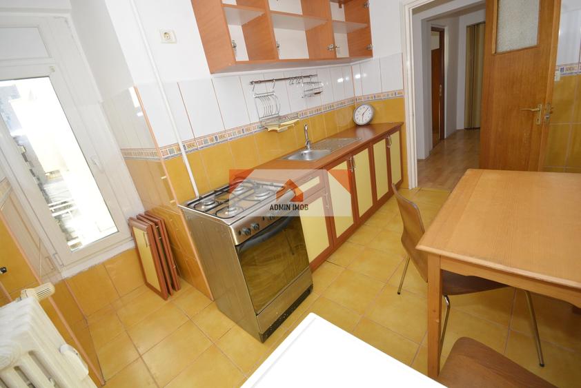 2 cam, Metrou Favorit, spatios si luminos Et 7/10, ANVELOPAT, 61 mp - 9