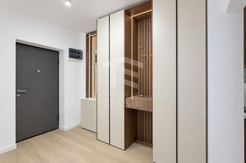 Apartament cu 3 camere decomandat în Antiaeriană