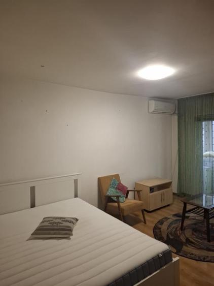 Tineretului, garsoniera, 10 min metrou, BOILER, bloc mixt, PET  FRIENDLY - 1