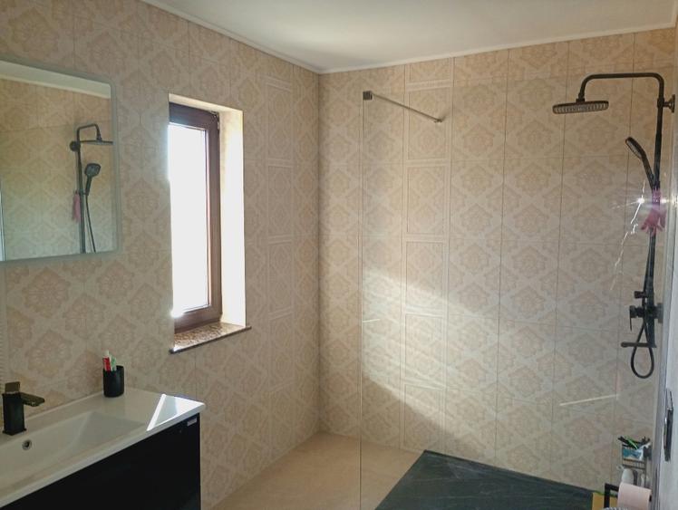 Vilă Spațioasă (228 mp) – Finisaje Premium din Lemn Masiv & stucco - 7