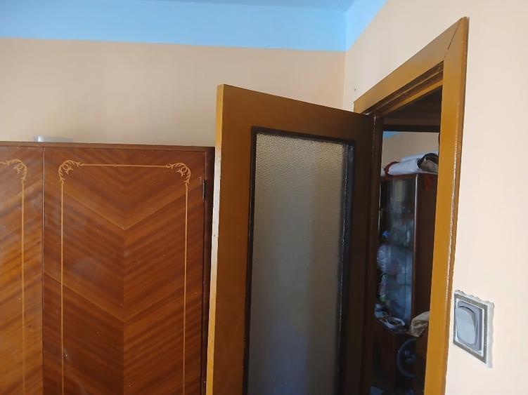 Apartament priviri la 3 dealuri ,langa primarie ,spital,lidl,profi,carrefour - 9