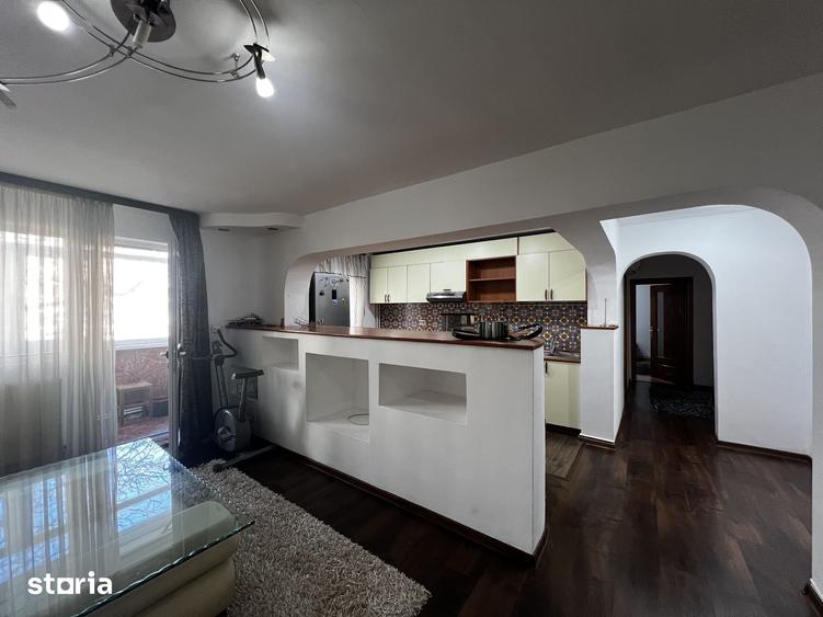 Apartament cu 3 camere în Central