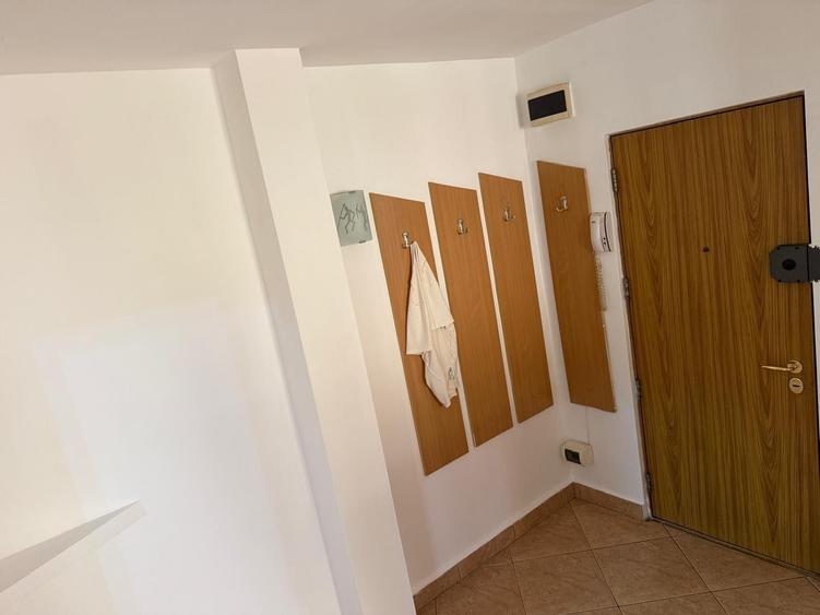 Inchiriere Apartament 2 Camere-Aparatorii Patriei - 1
