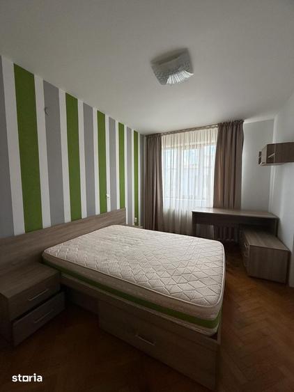Apartament cu 3 camere decomandat în Grigorescu