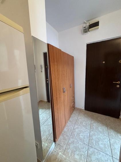 Apartament cu 3 camere în Dristor