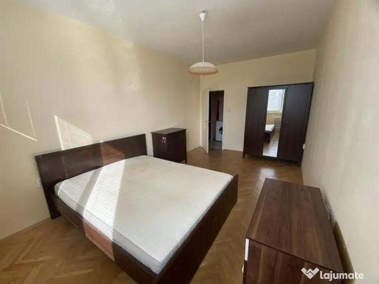Apartament cu 2 camere decomandat în Dacia