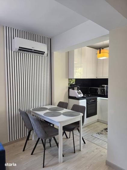 Apartament cu 4 camere în Central