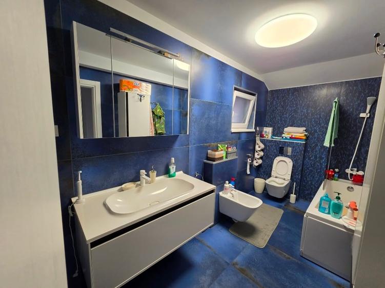 Casă individuală cu 4 camere cu Teren 633 Mp în Berceni
