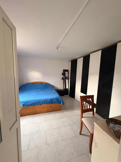 Casă cu 3 camere cu Teren 280 Mp în Central