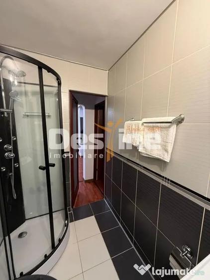 Apartament cu 4 camere decomandat în Central