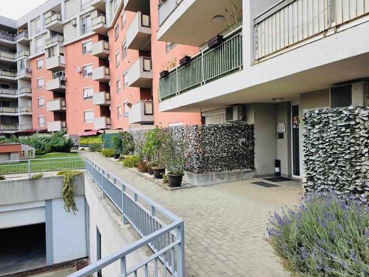 Garsonieră decomandată în Exterior Vest