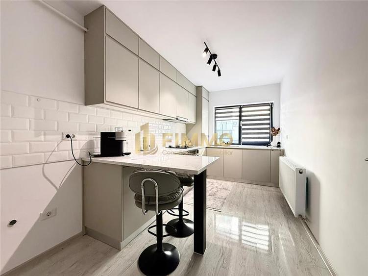 Apartament cu 2 camere decomandat, mobilat în Central