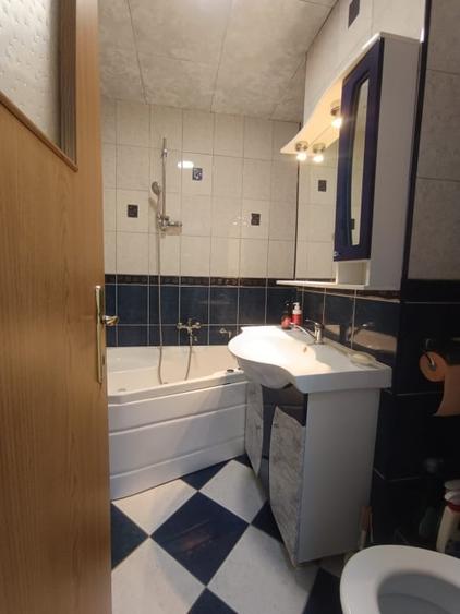 Apartament cu 3 camere, mobilat în Drumul Taberei