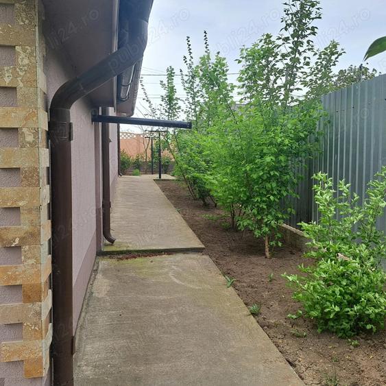 Casa Parter + Mansarda inalta,cu Garaj - 1