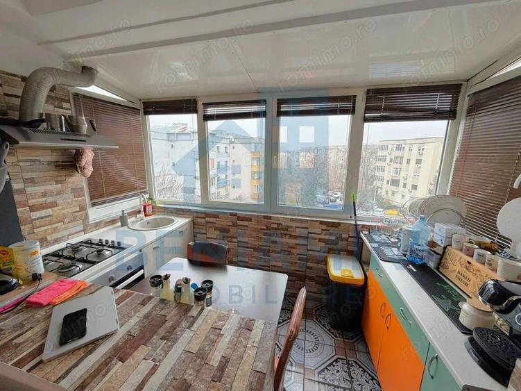 3 Camere-Centrala-Mobilat-Utilat-Langa Mcdonalds-Disponibil Imediat - 3