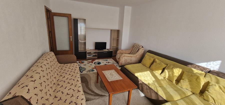 Doua camere decomandate stadionul Portul. - 2