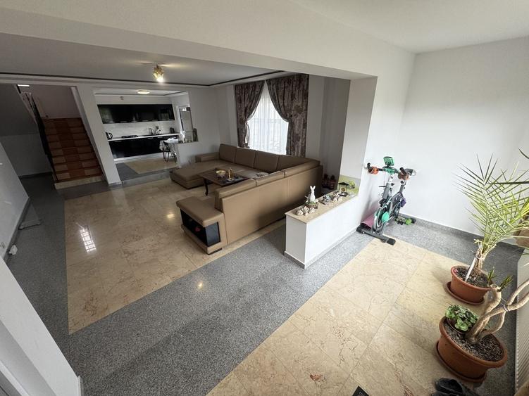 Casă individuală P+1+Pod | 4 camere | 185 mp utili | teren 385 mp | Navodari Sud - 4