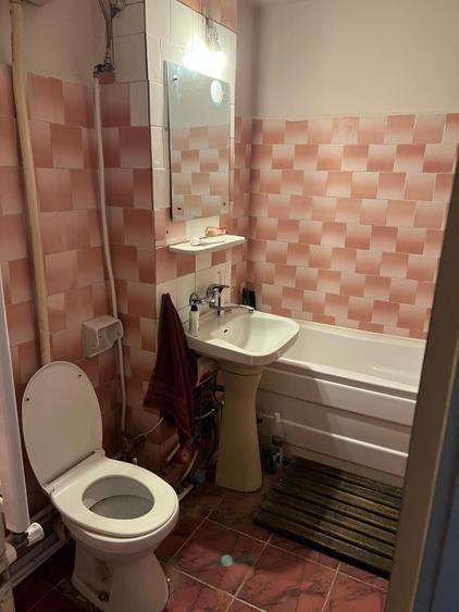 Apartament 2 camere decomandat, et 3/4 incadrat, incalzire pe gaze - 5