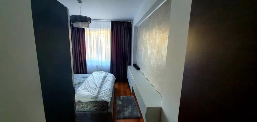 Apartament cu 2 camere decomandat în Decebal
