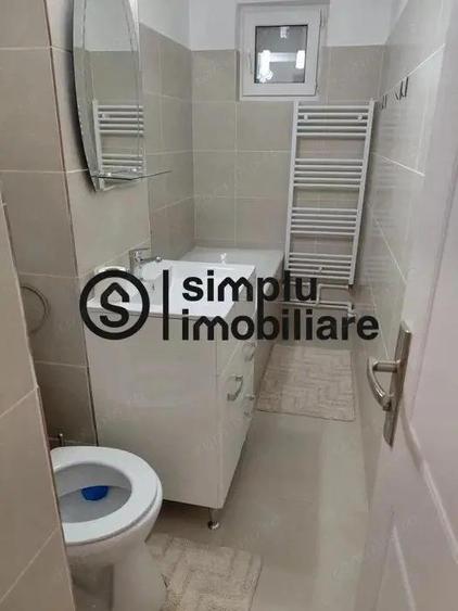 3 camere semidecomandate, etaj 1, centrala termica - 400 Euro - 2