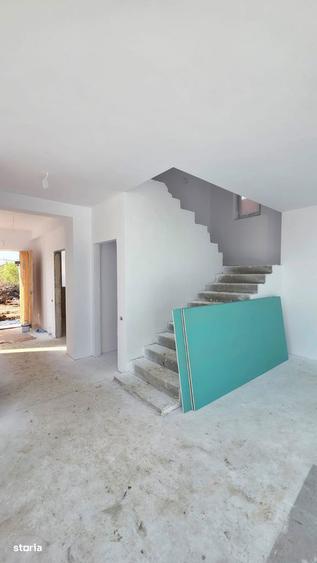Vila noua P+1+M, 228 mp construiti, Fundeni Dobroesti, strada Balantei - 7