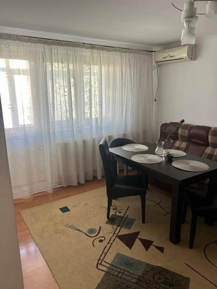 Vând apartament semidecomandat etaj4 mobilat și utilat preț 54500 euro - 1