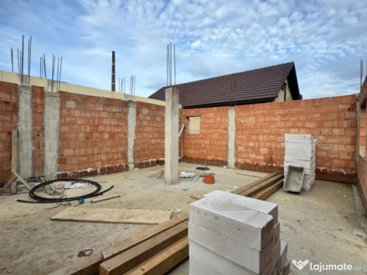 Duplex de vanzare, 124 mp, la rosu - 9