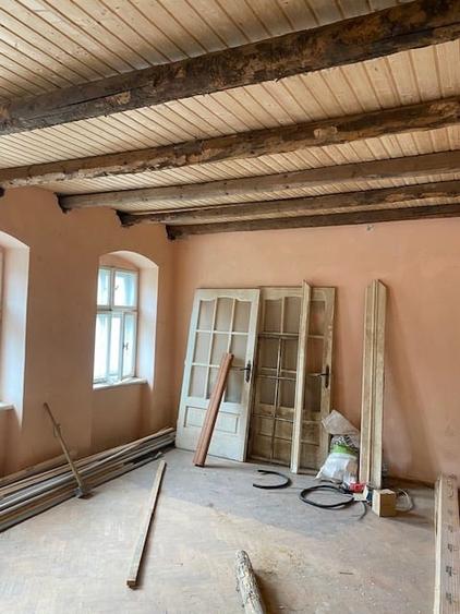 Casa ultracentrala Cisnadie pret redus cu 30.000Euro - 2