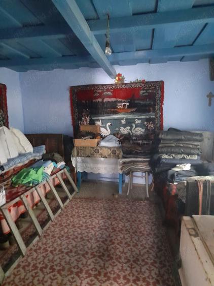 Vand casa ?i gradina mare. - 8