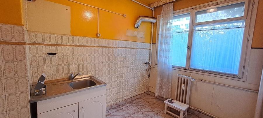 Dristor - Camil Ressu / P-ta Ramnicu Sarat, metrou la 450 m, etaj 2/10 - 9