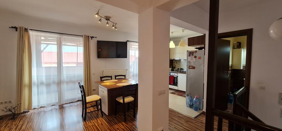 Vand apartament de 3 camere, situat in Strand, in bloc din 2008 - 4