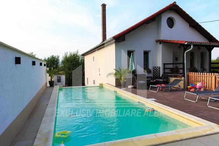 Casa individuala | Piscina incalzita | 220 mp | 500 mp teren | Ciugud - 2