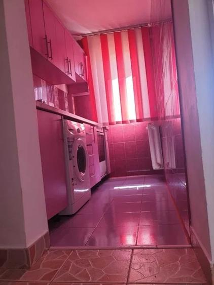 Apartament cu 2 camere, DECOMANDAT - zona Podu Ros - 3