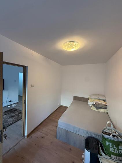 Apartament la pret de GARSONIERA - 3