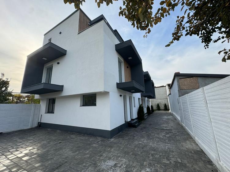 Triplex superb cu 3 apartamente individuale pe 2 nivele P+1+2E in Bucurestii Noi - 2