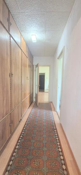 Apartament 4 camere | Etaj 2/4 | Bloc anvelopat | Zonă verde - 2