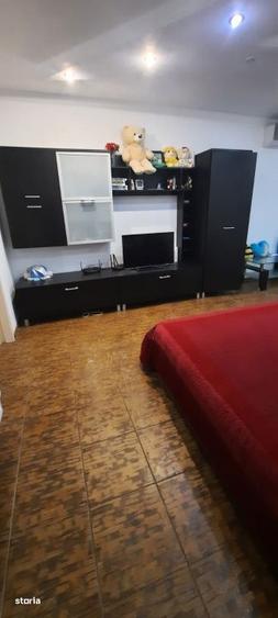 ETAJ 1. Garsoniera , zona Hipodrom-Pietatii. - 7