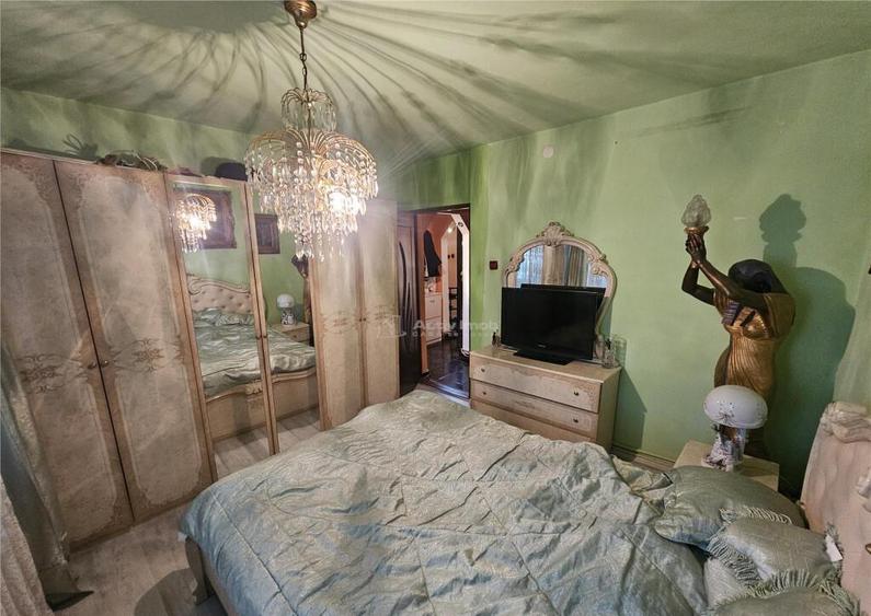 Resita, 3 Cam. Dec., Micro 4 - 5