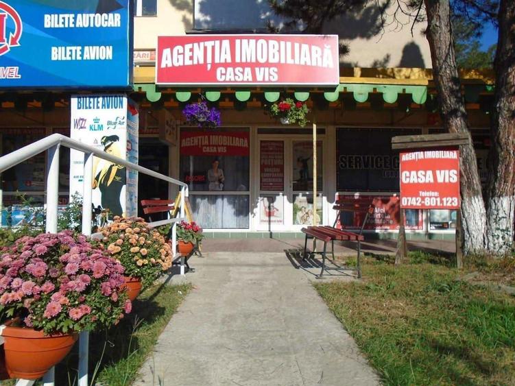 Garsoniera cf 1 in Onesti langa piateta, etaj 2. 0757.678.898 - 2