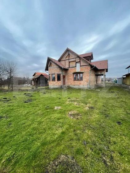 Casa 310 mp utili, 2900 mp teren, zona Insula, Campia Turzii - 1
