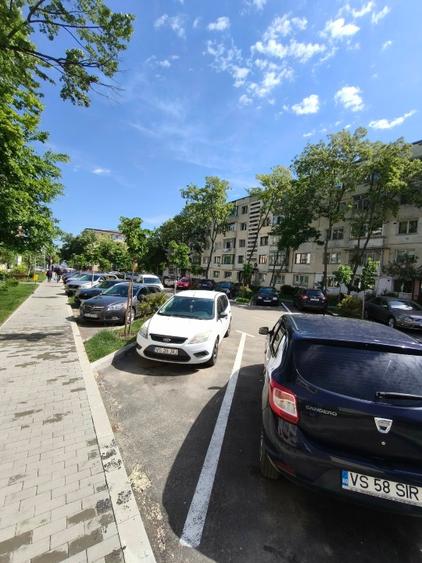 Apartament de 2 camere de vânzare în zona Stadion - 1