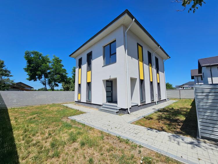 Casă cu teren generos de 480 mp – gata să devină acasă! - 2