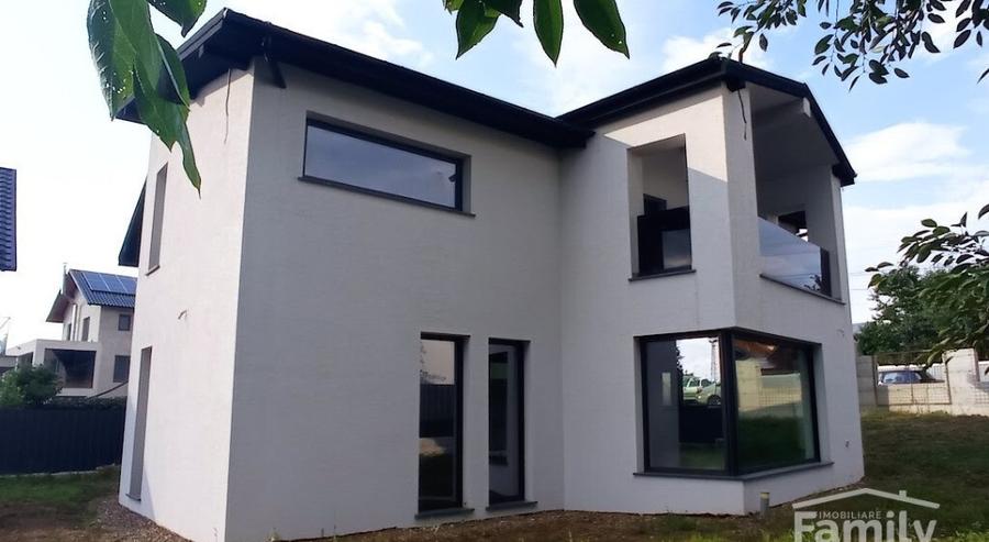 VILA de LUX in Burdujeni - 24