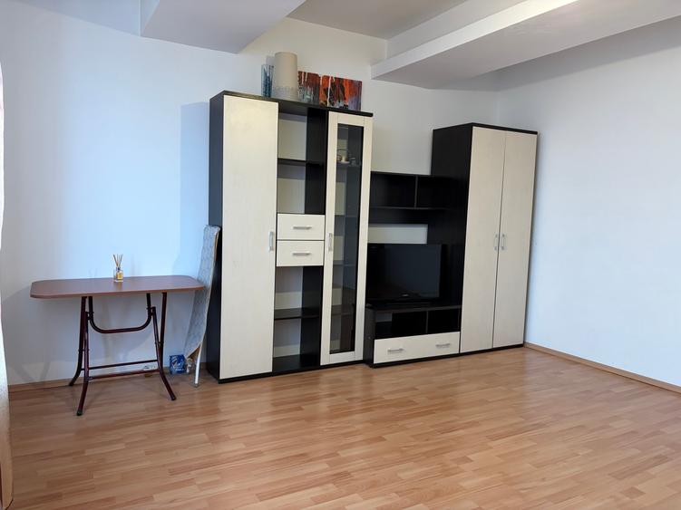 Baneasa, Padurea Baneasa, garsoniera, 34 mp utili, mobilata si utilata, 2009, - 6