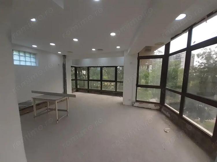 Cladire birouri D+P+E+M in zona Titan - 10